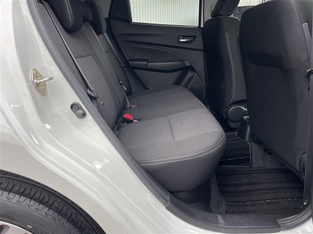 Suzuki SWIFT 2022 8421994-9