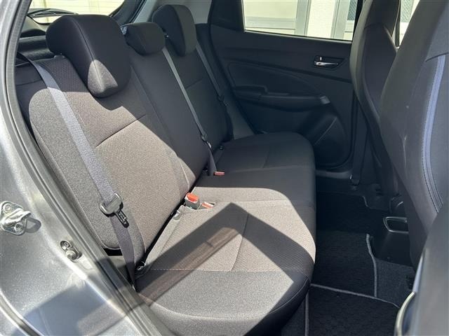 Suzuki SWIFT 2018 8421995-1