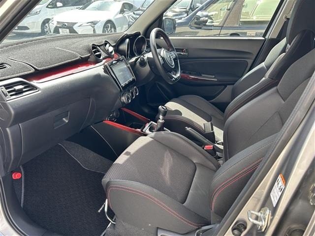 Suzuki SWIFT 2018 8421995-19