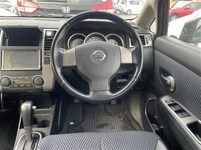 Nissan TIIDA 2008 8425705-2