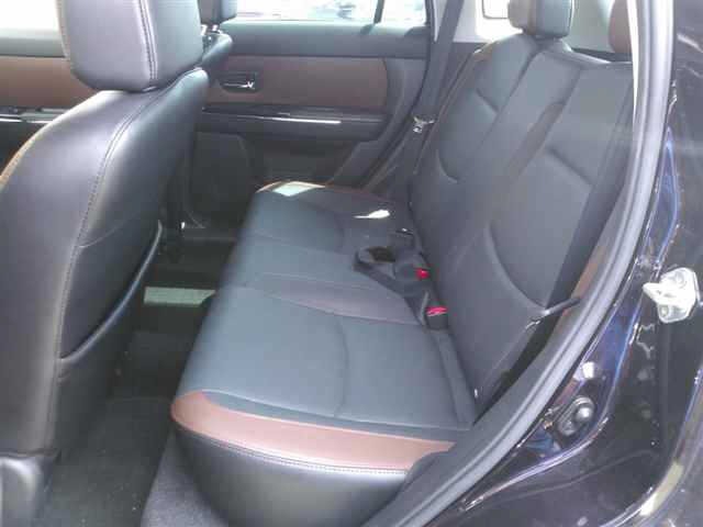Mazda VERISA 2007 8431438-9