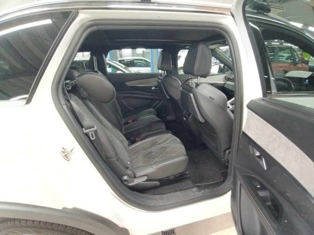 Peugeot 5008 2018 8455727-12