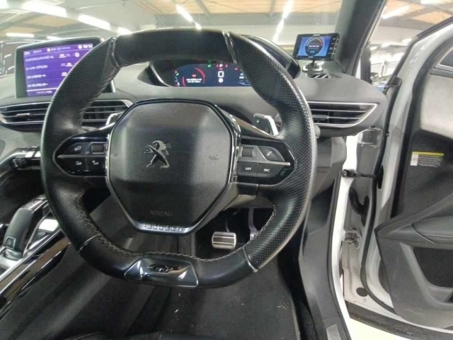 Peugeot 5008 2018 8455727-9