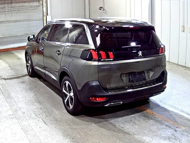 Peugeot 5008 2017 8455728-1