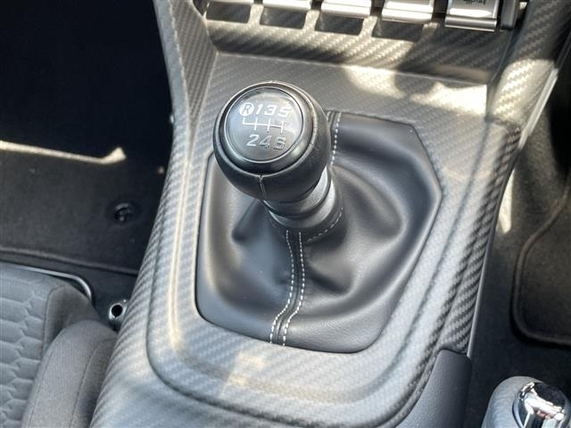 Toyota 86 2024 8450601-8