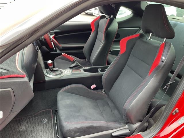 Toyota 86 2012 8450875-10