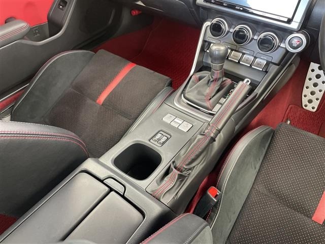 Toyota 86 2021 8450925-12