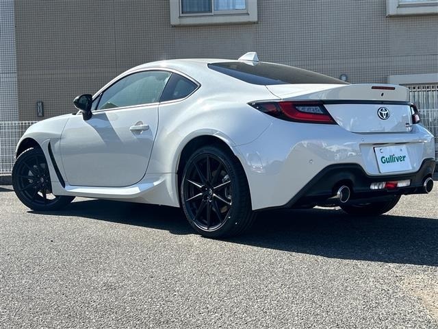 Toyota 86 2026 8451018-13
