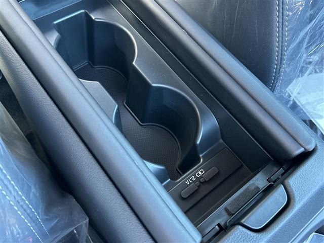 Toyota 86 2026 8451018-9