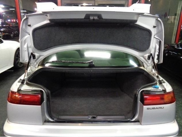 Subaru ALCYONE SVX 1996 8463352-7