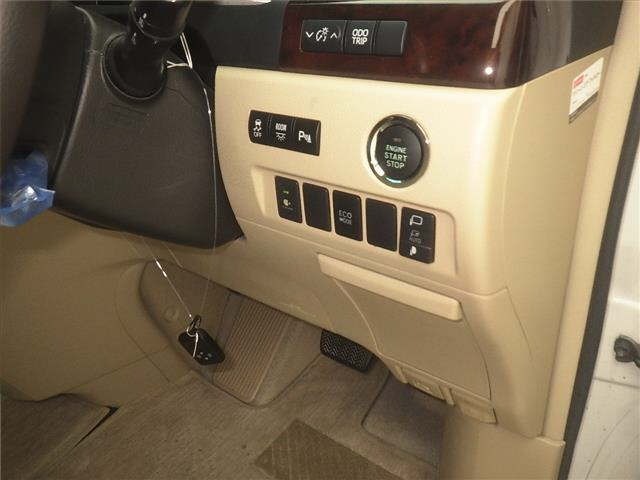Toyota ALPHARD 2012 8462184-9