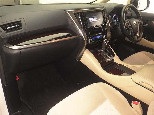 Toyota ALPHARD 2016 8462202-4