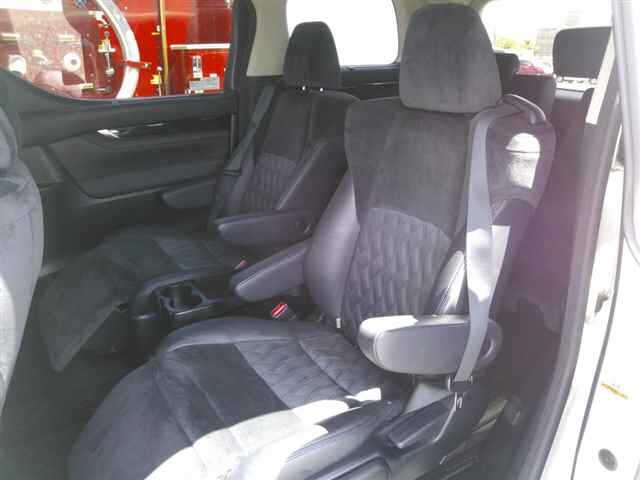 Toyota ALPHARD 2015 8462336-9