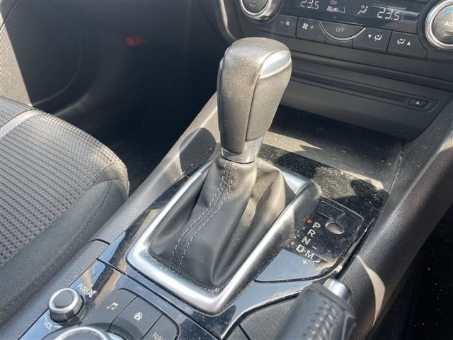 Mazda AXELA 2016 8452043-2