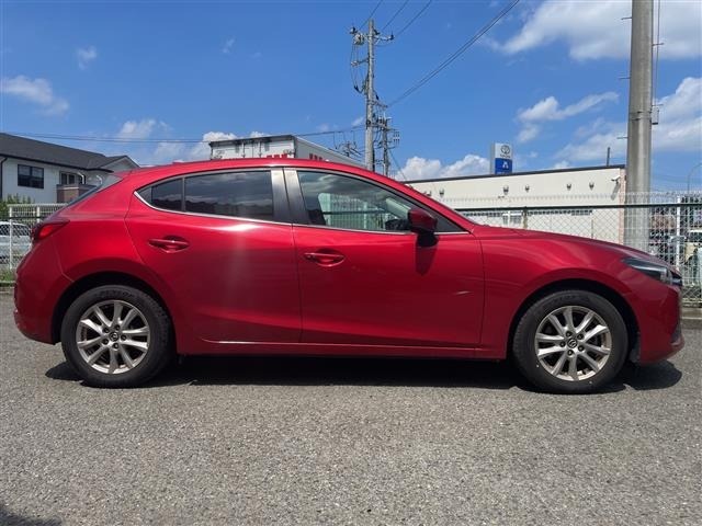 Mazda AXELA 2016 8452043-3