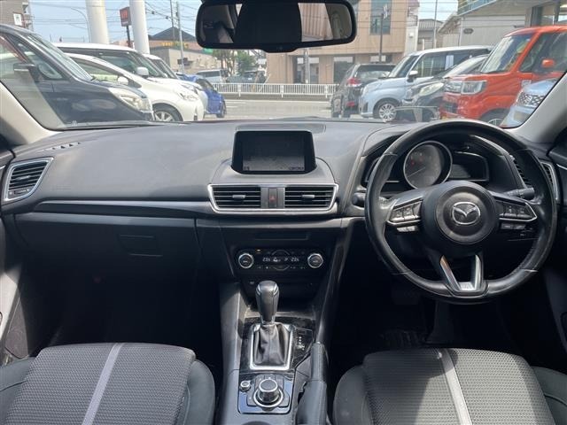 Mazda AXELA 2016 8452043-5