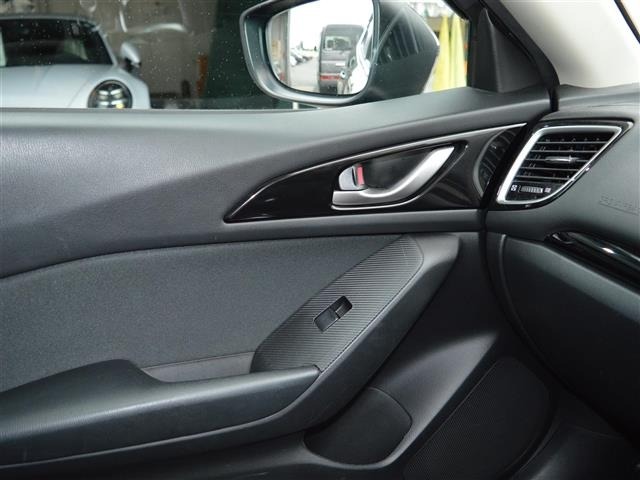 Mazda AXELA 2014 8452064-4