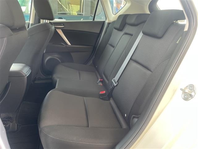 Mazda AXELA 2012 8452065-11
