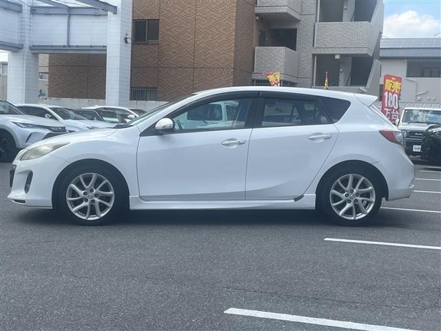 Mazda AXELA 2012 8452065-4