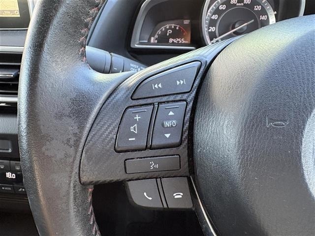 Mazda AXELA 2013 8452068-1