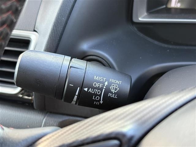 Mazda AXELA 2013 8452068-3
