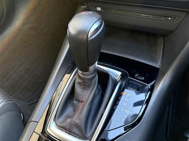 Mazda AXELA 2013 8452068-9