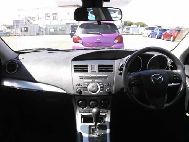 Mazda AXELA 2009 8452185-8