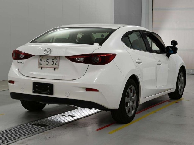 Mazda AXELA 2015 8452189-1