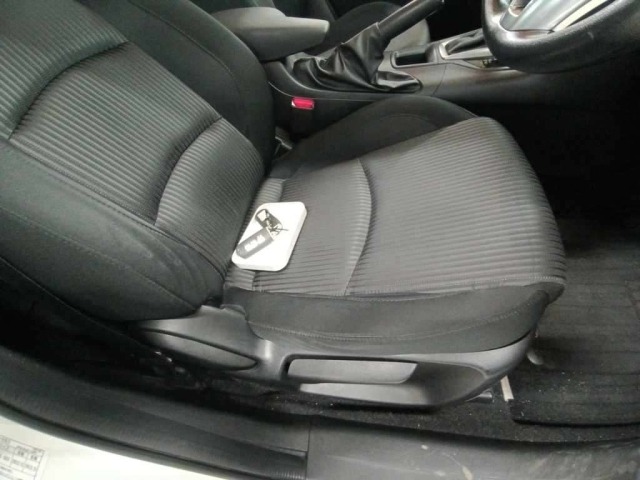 Mazda AXELA 2015 8452189-10