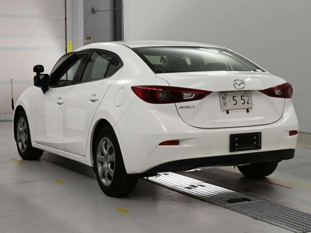 Mazda AXELA 2015 8452189-6