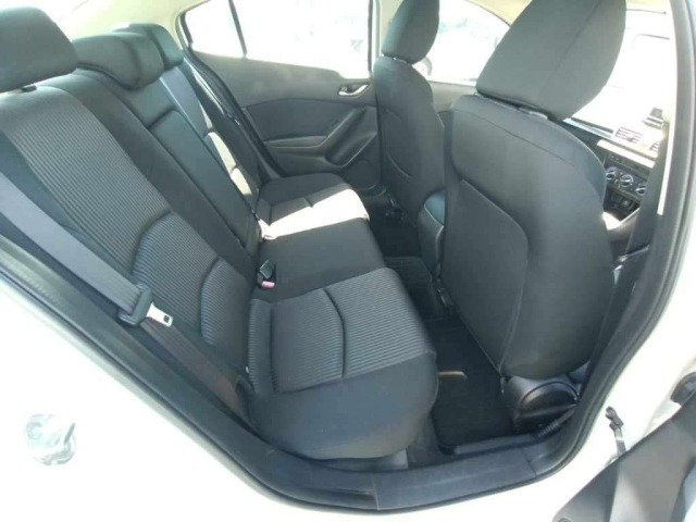 Mazda AXELA 2015 8452198-12