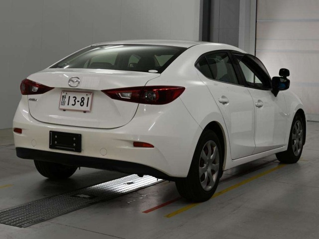 Mazda AXELA 2016 8452199-1