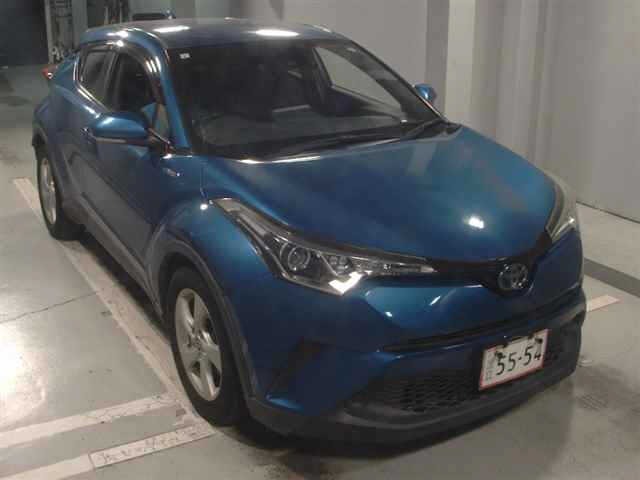 Toyota C-HR 2017 8456175-0