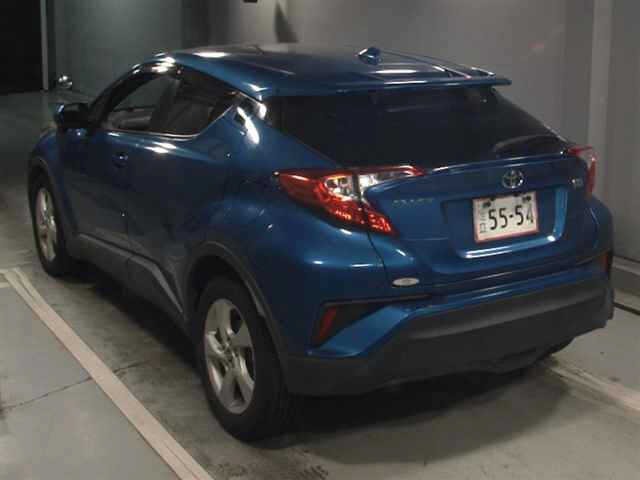 Toyota C-HR 2017 8456175-1