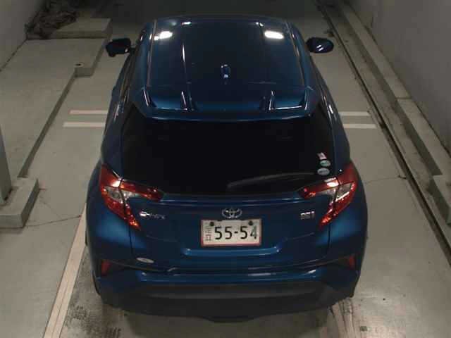 Toyota C-HR 2017 8456175-7