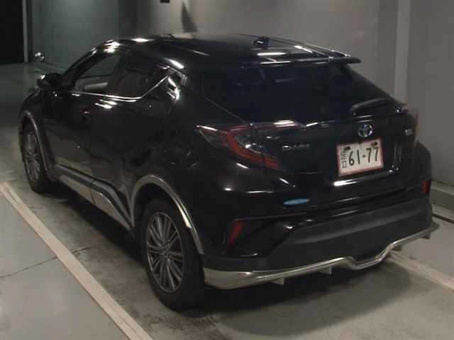 Toyota C-HR 2017 8456177-1