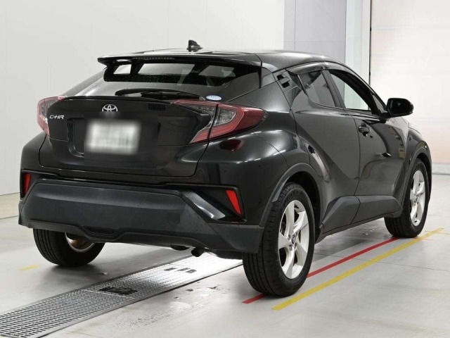 Toyota C-HR 2019 8456182-1