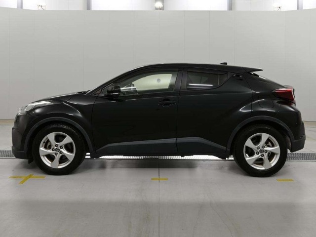 Toyota C-HR 2019 8456182-4