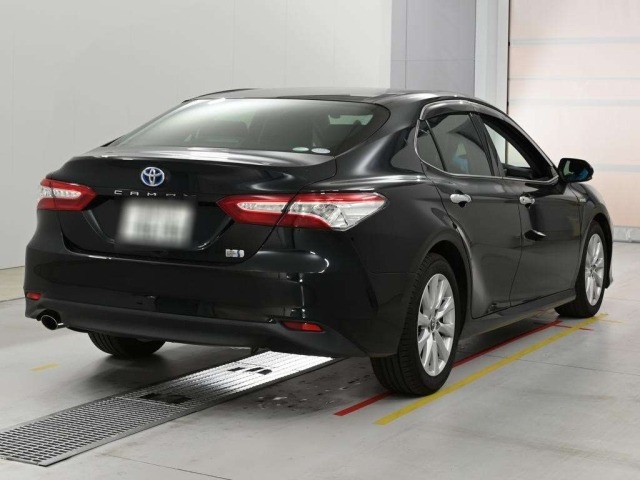 Toyota CAMRY 2017 8456272-1