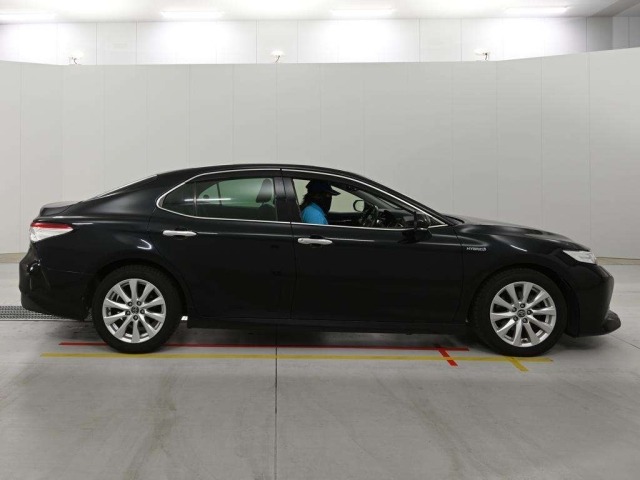 Toyota CAMRY 2017 8456272-3