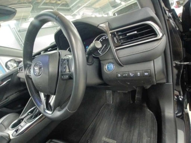 Toyota CAMRY 2017 8456272-9