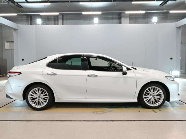 Toyota CAMRY 2020 8456278-3