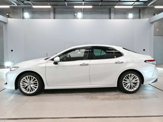 Toyota CAMRY 2020 8456278-4