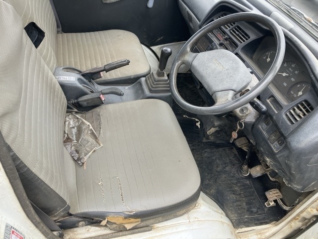 Suzuki CARRY TRUCK 1994 8447497-8