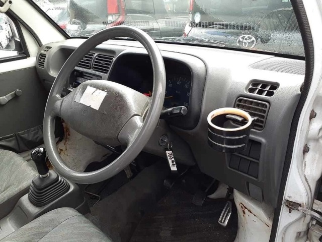 Suzuki CARRY TRUCK 2001 8447543-7
