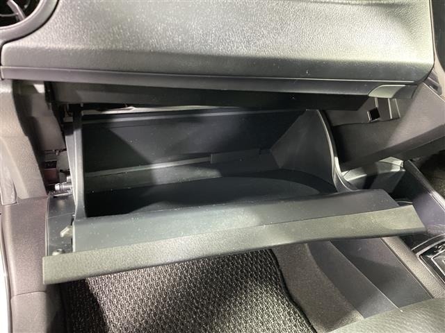 Toyota COROLLA AXIO 2017 8447586-5