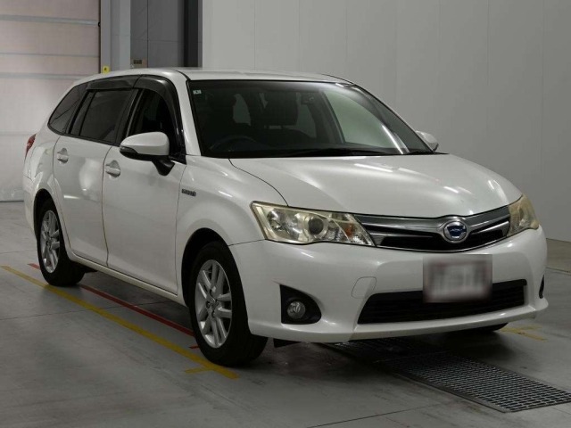 Toyota COROLLA FIELDER 2013 8456843-5