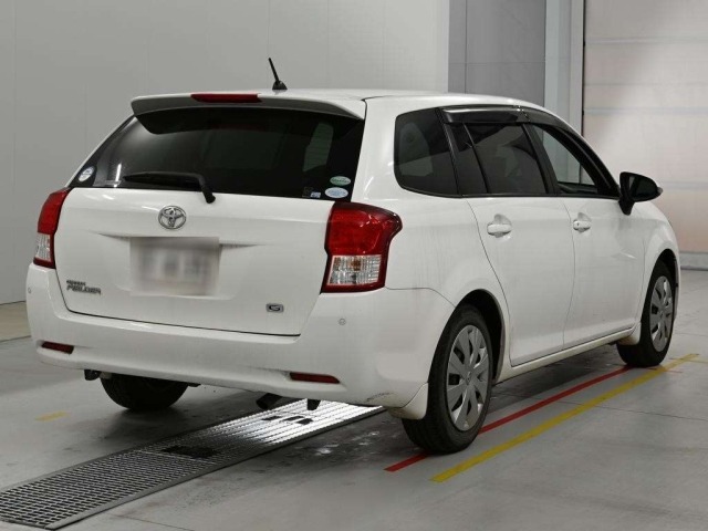 Toyota COROLLA FIELDER 2014 8456851-1