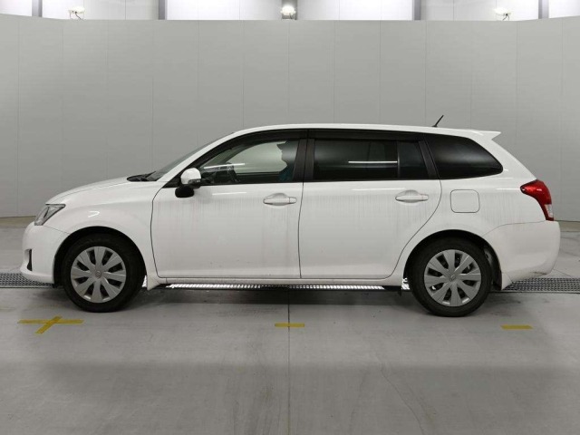Toyota COROLLA FIELDER 2014 8456851-4