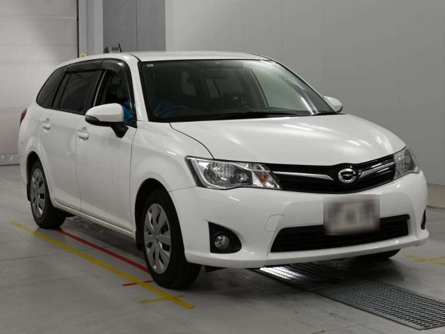 Toyota COROLLA FIELDER 2014 8456851-5